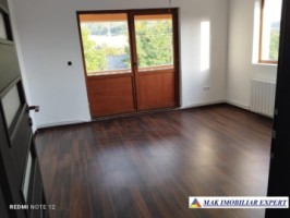 de-vanzare-vila-6-camere-teren-1022-mp-apa-sarata-campulung-muscel-arges-ideala-pentru-familii-sau-casa-de-vacanta-13