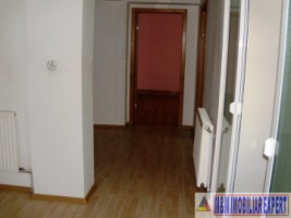 ocupat-dec-2025-apartament-3-camere-confort-1-etaj-14-de-inchiriat-in-campulung-muscel-arges-ideal-pentru-o-familie-1