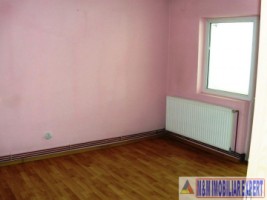ocupat-dec-2025-apartament-3-camere-confort-1-etaj-14-de-inchiriat-in-campulung-muscel-arges-ideal-pentru-o-familie-4