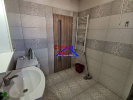 inchiriez-apartament-3-camererecent-renovat-zona-kaufland-12