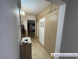 vandut-apartament-3-camere-cf-1-et-14-campulung-6