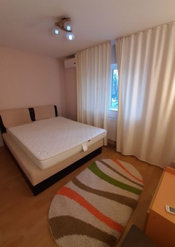 apartament-4-camere-etaj-1-zona-bucovina-6