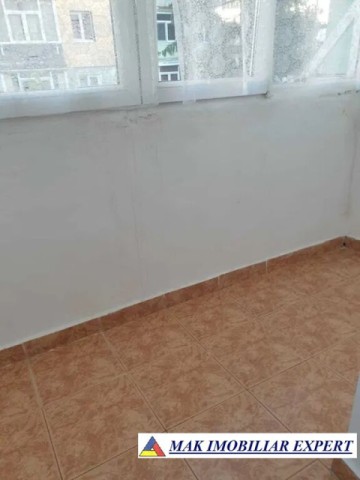 vandut-apartament-2-camere-cf-2-et-34-in-visoi-campulung-muscel-arges-5