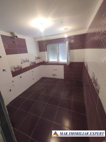 vand-apartament-2-camere-renovat-80-visoi-campulung-muscel-arges-3