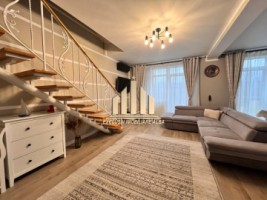 apartament-cu-4-camere-cu-scara-interioara-cetate-1