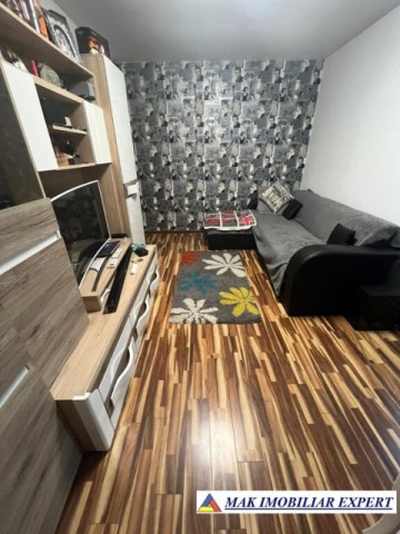 ocupat-ian-2026-de-inchiriat-apartament-2-camere-confort-2-situat-la-etajul-4-in-cartierul-visoi-campulung-muscel-arges