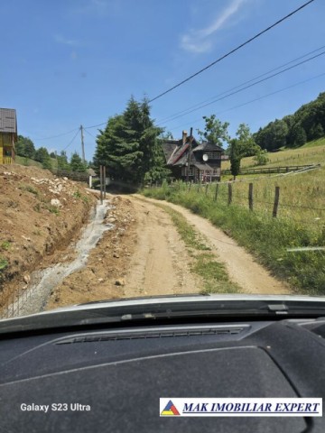 teren-14-ha-extravilan-de-vanzare-in-ciocanu-dambovicioara-arges-27