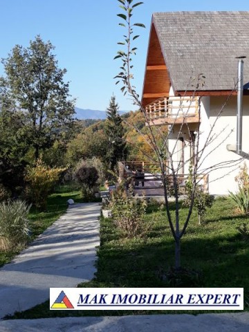 vand-vila-3-camere-teren-1800-mp-campulung-muscel-arges-5
