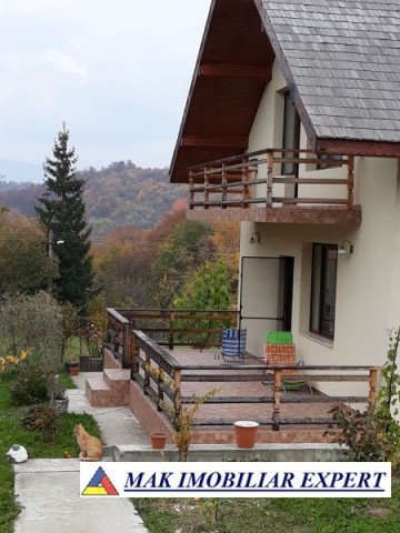 vand-vila-3-camere-teren-1800-mp-campulung-muscel-arges-6