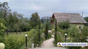 vand-vila-3-camere-teren-1800-mp-campulung-muscel-arges-44