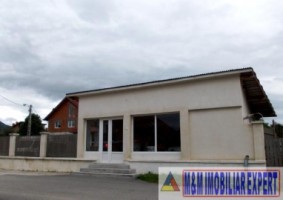 vila-6-camere-cu-teren-1500-mp-de-vanzare-in-valea-mare-pravat-arges-2