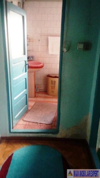 vila-6-camere-teren-450-mp-de-vanzare-in-flaminda-campulung-muscel-arges-19