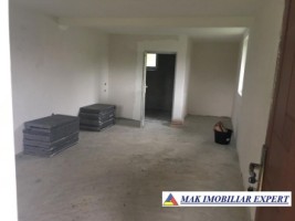 vand-complex-cu-12-camere-si-teren-de-2400-mp-nucsoara-arges-11