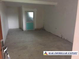 vand-complex-cu-12-camere-si-teren-de-2400-mp-nucsoara-arges-16