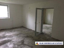 vand-complex-cu-12-camere-si-teren-de-2400-mp-nucsoara-arges-23