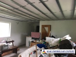 vand-complex-cu-12-camere-si-teren-de-2400-mp-nucsoara-arges-24