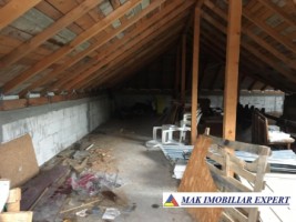 vand-complex-cu-12-camere-si-teren-de-2400-mp-nucsoara-arges-28