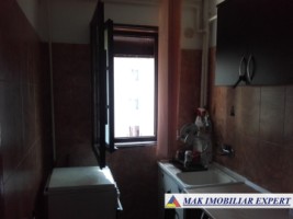 apartament-cu-2-camere-confort-2-etaj-4-de-vanzare-in-campulung-muscel-arges-7