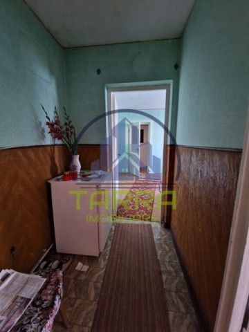 apartament-2-camere-de-vanzare-nerenovat-in-alba-iulia-cartier-cetate-bulevard-4