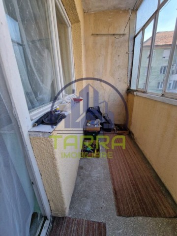 apartament-2-camere-de-vanzare-nerenovat-in-alba-iulia-cartier-cetate-bulevard-6