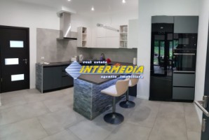 casa-de-lux-stil-mediteranean-teren-1820-mp-mobilata-si-utilata-alba-iulia-zona-cetate-regim-hotelier-sau-pensiune-1