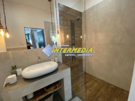 casa-de-lux-stil-mediteranean-teren-1820-mp-mobilata-si-utilata-alba-iulia-zona-cetate-regim-hotelier-sau-pensiune-7