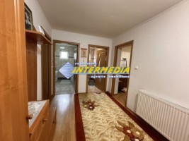 casa-finisata-p-cu-681-mp-teren-in-alba-iulia-micesti-renovata-modern-ingarduita-strada-asfaltata-si-toate-utilitatiile-45