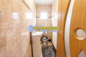 casa-finisata-p-cu-681-mp-teren-in-alba-iulia-micesti-renovata-modern-ingarduita-strada-asfaltata-si-toate-utilitatiile-56