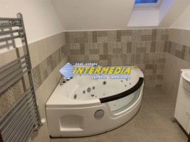 casa-noua-4-camere-de-inchiriat-in-cetate-alba-iulia-cu-garaj-16