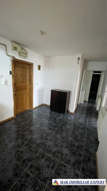 ocupat-martie-2026-apartament-3-camere-confort-1-et-78-central-campulung-muscel-arges-10