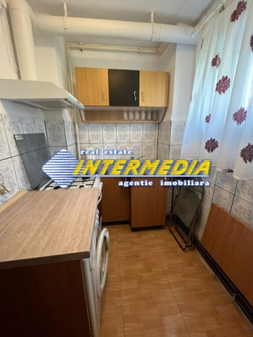 garsoniera-decomandata-de-vanzare-in-cetate-mobilata-si-utilata-alba-iulia-7
