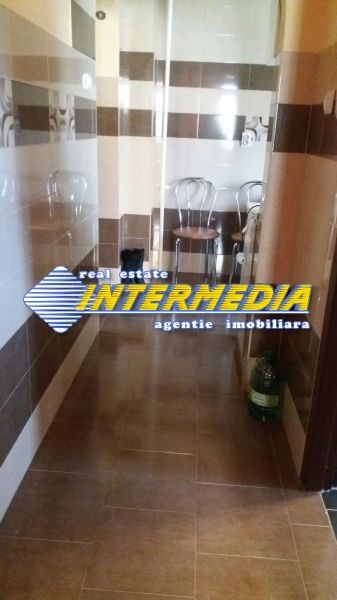 apartament-cu-2-camere-de-inchiriat-cetate-etaj-intermediar-2