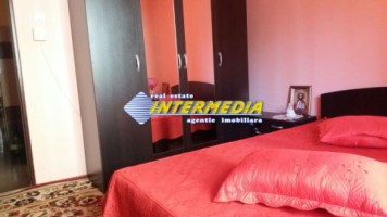 apartament-cu-2-camere-de-inchiriat-cetate-etaj-intermediar