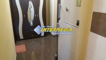 apartament-cu-2-camere-de-inchiriat-cetate-etaj-intermediar-5