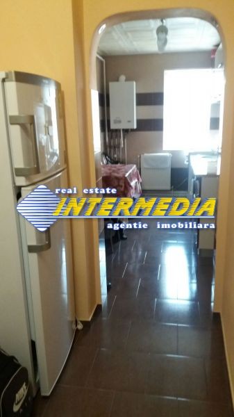 apartament-cu-2-camere-de-inchiriat-cetate-etaj-intermediar-6