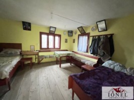 casa-de-vanzare-in-muntii-apuseni-cu-17596-mp-teren-4