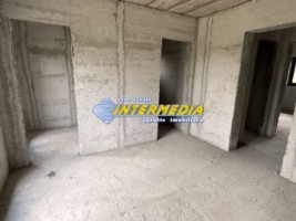 casa-noua-cu-4-camere-semifinisata-in-sard-105-mp-cu-teren-de-500-3