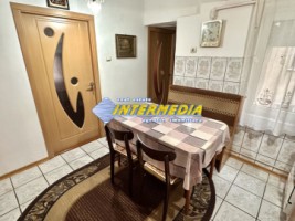 apartament-3-camere-decomandat-etaj-3-alba-iulia-7