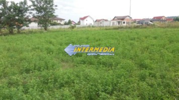teren-intravilan-de-vanzare-600mp-paclisa