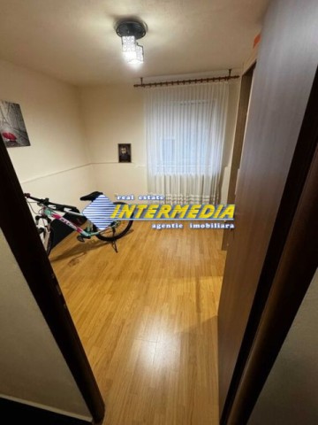 apartament-cu-2-camere-decomandat-semimobilat-cetate-4