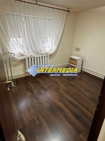 apartament-cu-2-camere-decomandat-semimobilat-cetate-3