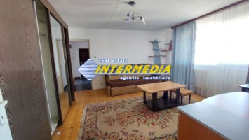 apartament-2-camere-situat-in-cetate-7