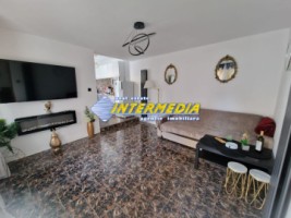 casa-de-inchiriat-in-alba-iulia-zona-cetate-caroline-8