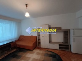 garsoniera-30-mp-de-inchiriat-cetate-mobilata-si-utilata-complet-vedere-superba-5