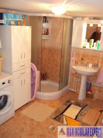 casa-6-camere-teren-8387-mp-in-poienarii-de-muscel-arges-8