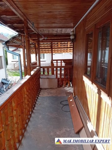 2-corpuri-4-camere-teren-2000-mp-campulung-muscel-arges-5