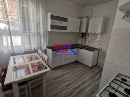 inchiriez-ap3-camere-decomandate-la-casarenovatzona-semicentrala-5