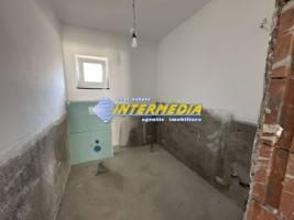 vanzare-casa-noua-pe-un-nivel-alba-micesti-cu-424-mp-teren-finisata-si-racordata-la-toate-utilitatiile-4