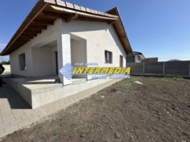 vanzare-casa-noua-pe-un-nivel-alba-micesti-cu-424-mp-teren-finisata-si-racordata-la-toate-utilitatiile-12