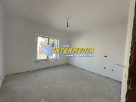 vanzare-casa-noua-pe-un-nivel-alba-micesti-cu-424-mp-teren-finisata-si-racordata-la-toate-utilitatiile-28